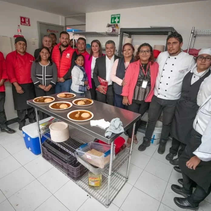 Inauguran en Coacalco primer comedor comunitario